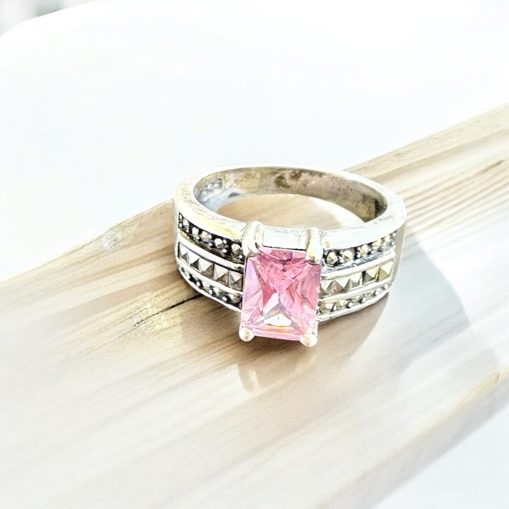 Vintage Sterling Silver 925 Pink CZ & marcasite Cocktail Ring